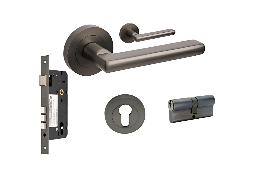 Product picture of the Zanda Epic Door Handle on Round Rose Graphite Nickel entry kit key/key on a white background.