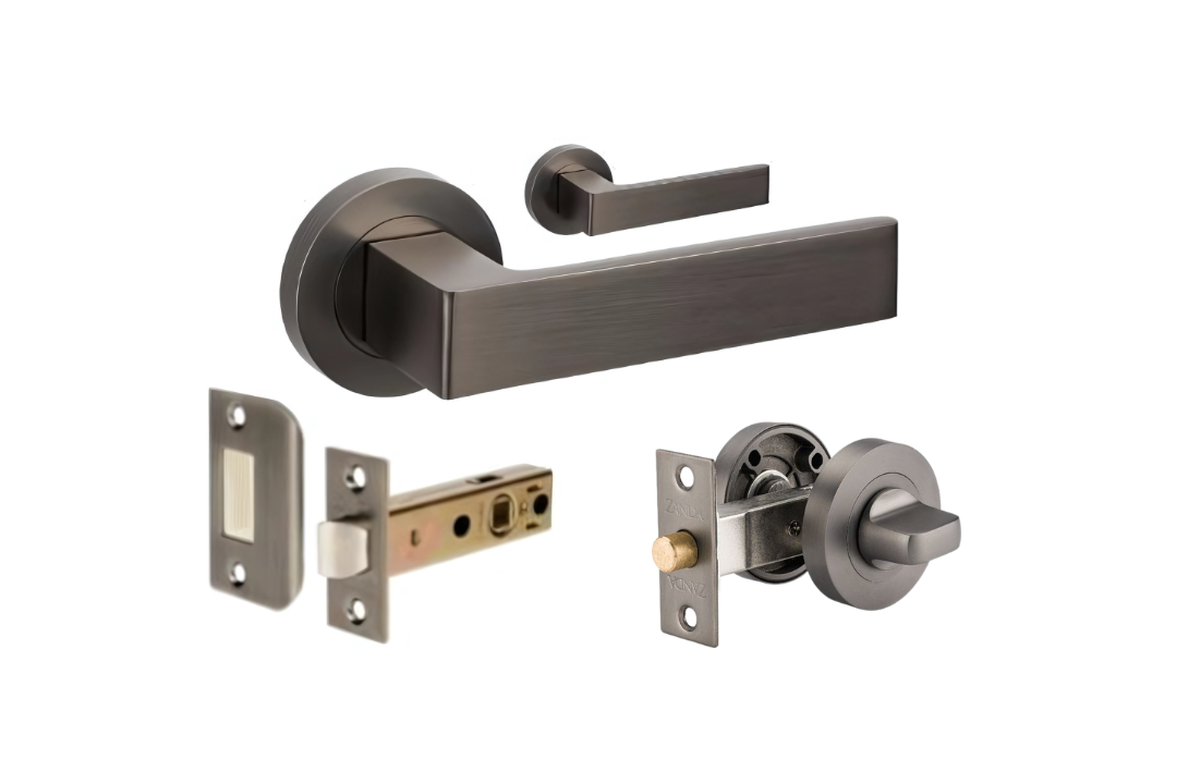 Product picture of the Zanda Boston Door Handle on Round Rose Graphite Nickel Privacy Set Separate Kit on a white background.