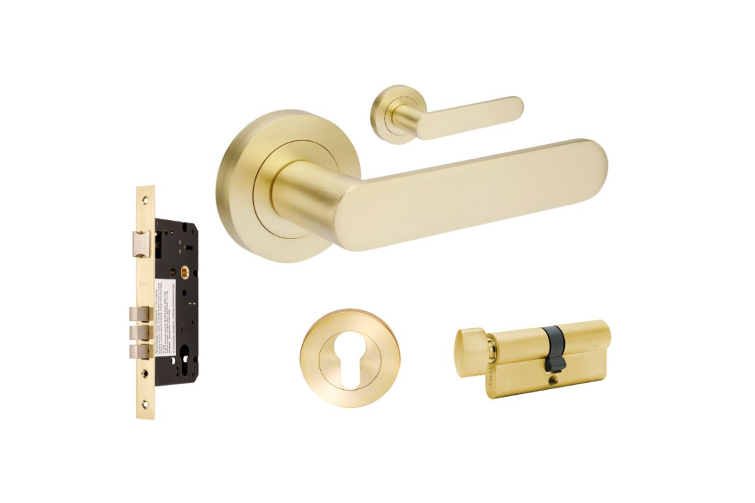 Product picture of the Zanda Duke Door Lever Handle on Round Rose Satin Brass entry set with a key/turn cylinder, on a white background.