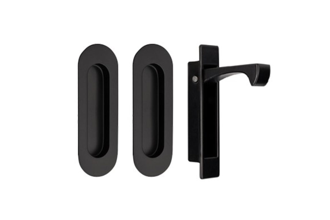Product picture of the Duke Matt Black Flush Pull 120x40mm Passage Kit on a white background.
