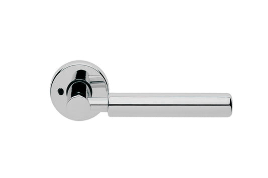 The Privacy option of the Manital Amleto Polished Chrome Door Handle Pair.