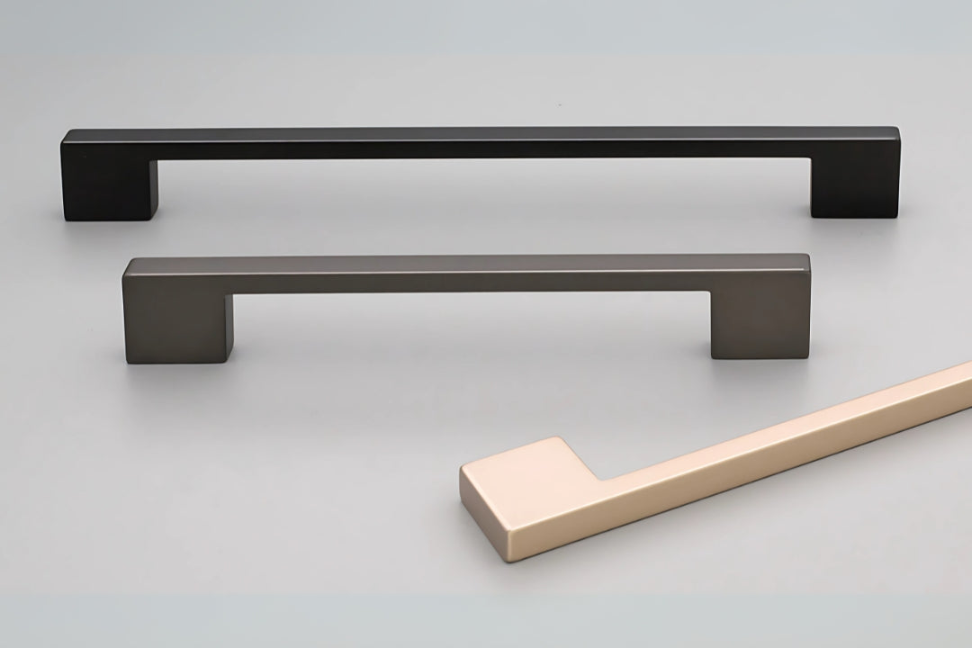 Kethy Binda Cabinet Handle collection – Modern pull handle for kitchen and bathroom cabinetry.