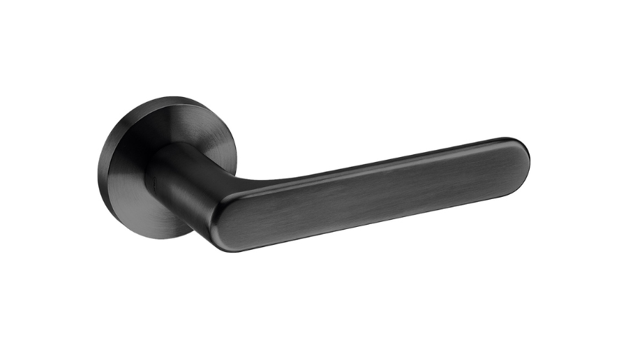 Matt Black Yokohama lever on round rose