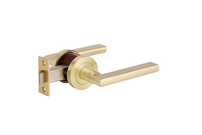 Product picture of the Zanda Epic Door Handle on Round Rose Satin Brass passage set on a white background.