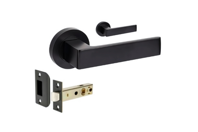 Product picture of the Zanda Boston Door Handle on Round Rose Matt Black Passage Set on a white background.