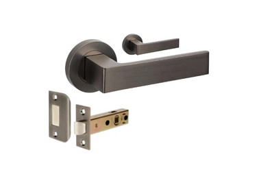 Product picture of the Zanda Boston Door Handle on Round Rose Graphite Nickel Passage Set on a white background.