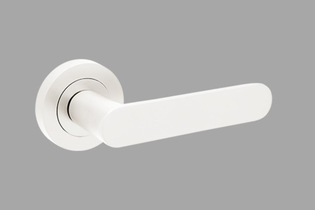 Product image of the Duke White Door Handle on a white background.