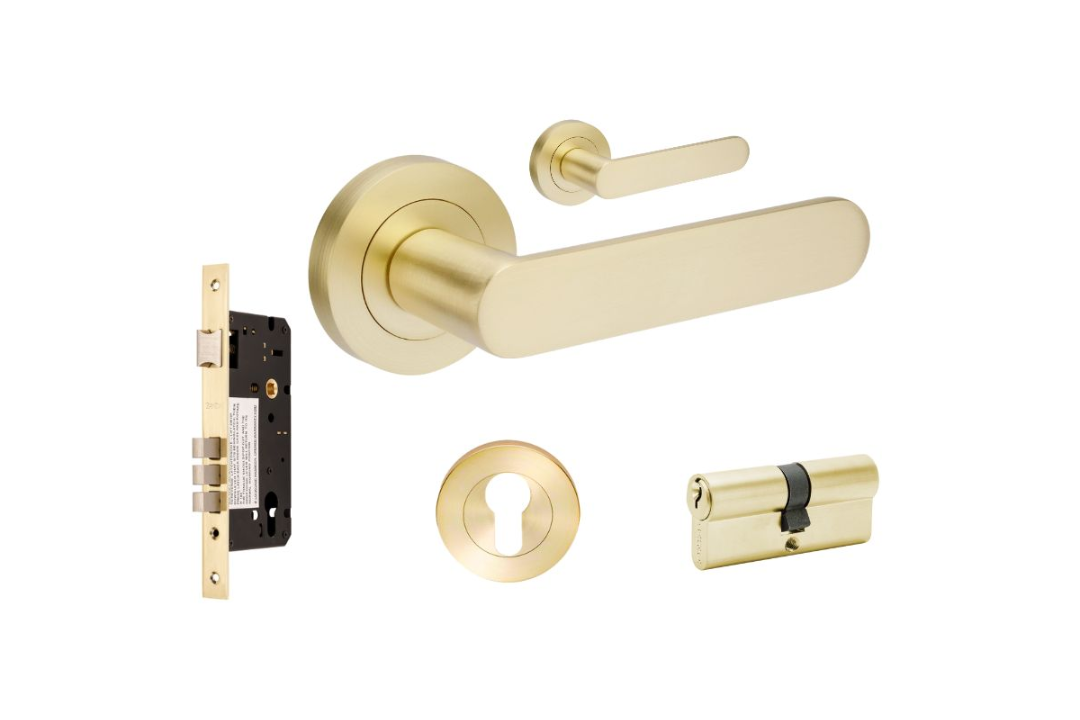Product picture of the Zanda Duke Door Lever Handle on Round Rose Satin Brass entry set with a key/key cylinder, on a white background.