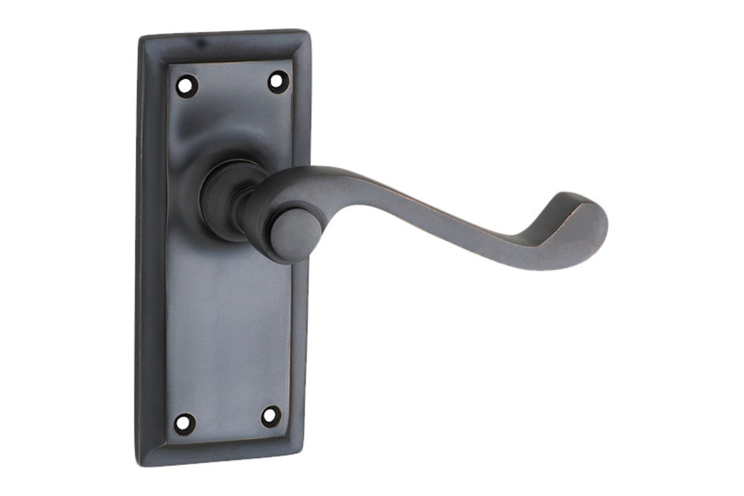 Product image of the Architectural Choice Milton Lever Latch Antique Copper 125x50 on a white background.