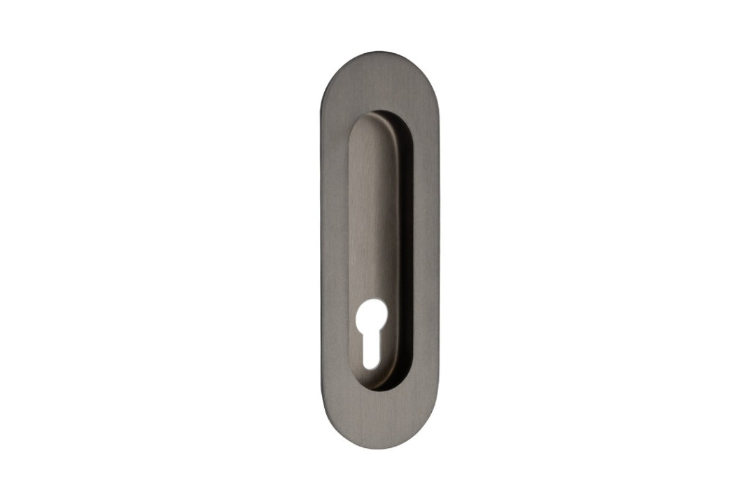Product picture of the Duke Gun Metal Grey Flush Pull 120x40mm with euro cut out on a white background.