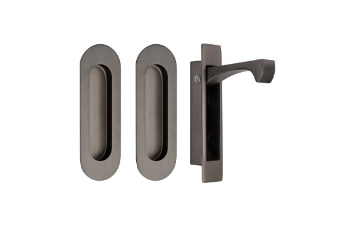 Product picture of the Duke Gun Metal Grey Flush Pull 120x40mm Passage Kit on a white background.
