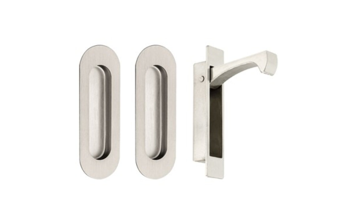 Product picture of the Duke Stainless Steel Flush Pull 120x40mm Passage Kit on a white background.