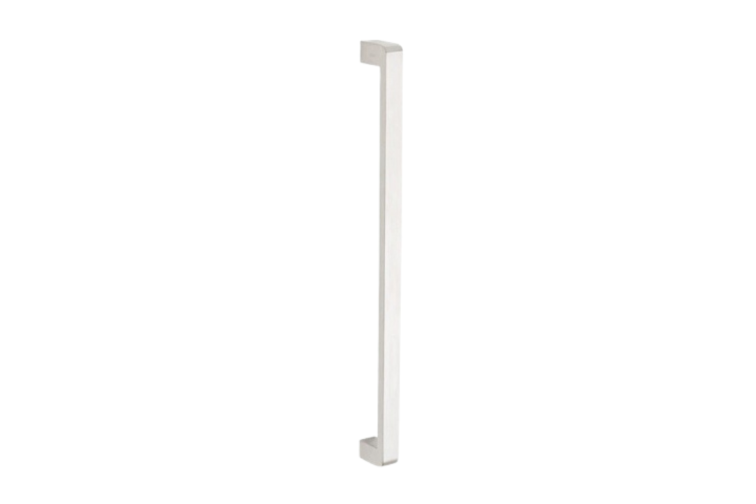 Product picture of the Zanda Streamline Pull Handle 600mm 316 Stainless Steel rear fix single on a white background.