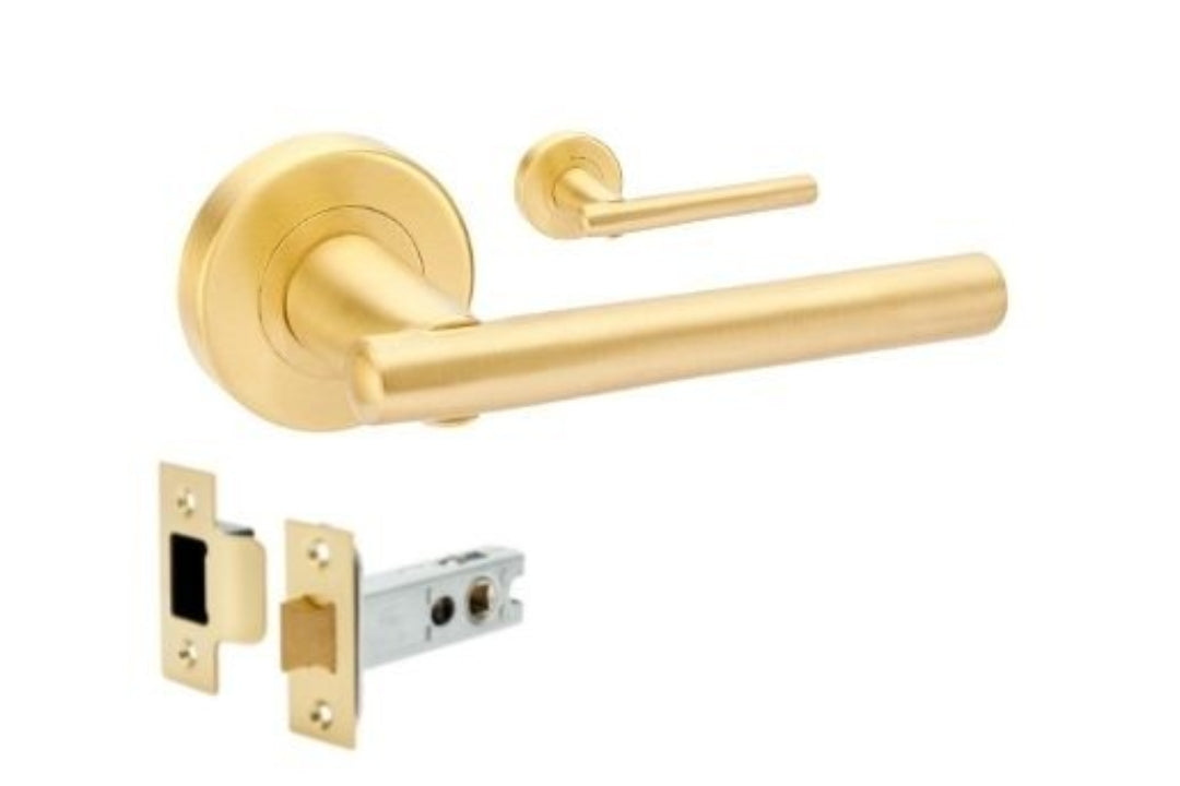 Product image of the Avante Satin Brass Door Handle Passage Set on a white background.