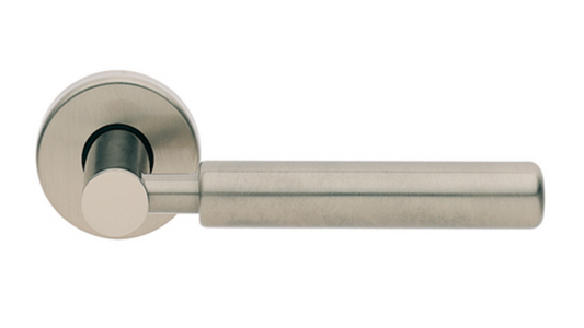 Product picture of the Amletto Satin Nickel Door Handle on a white background.