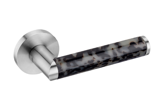 Up close product image of the Link Optic Brushed Chrome Door Handles by Architectural Choice.