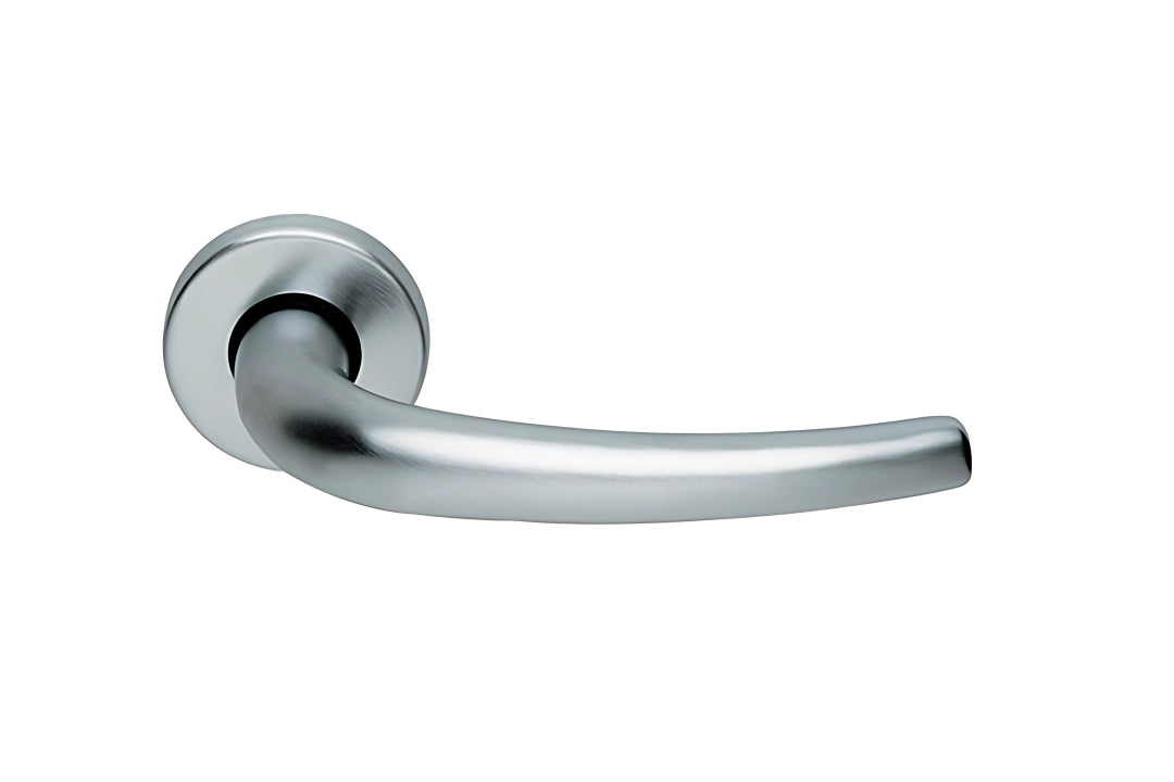 Product picture of the Satin Chrome Manital Lilla Door Handle Lever Set on Round Rose.